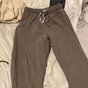 h&m sweatpants with dragon